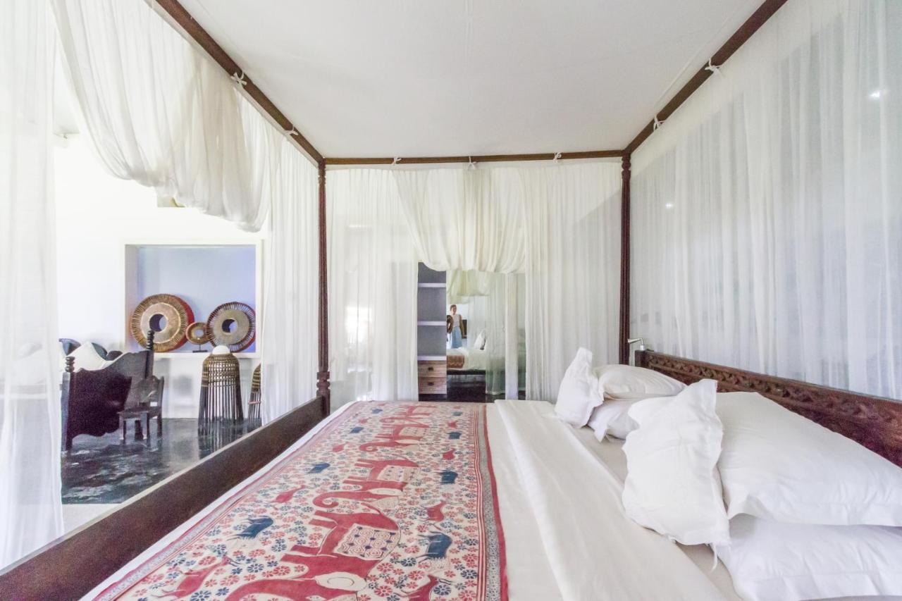 Morabito Art Resort Легиан Экстерьер фото